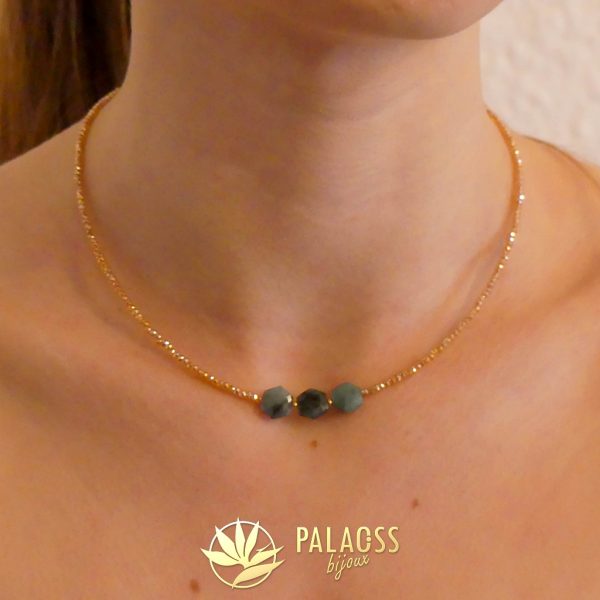 Palaoss -bijoux -ras de cou -délicat -orné de 3 émeraudes